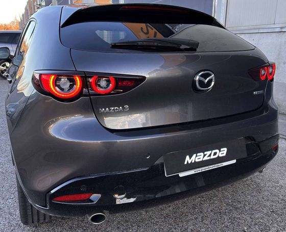 Mazda 3 2.0 e-SKYACTIV-G 90 kW image number 2