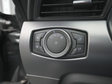 Car image 38