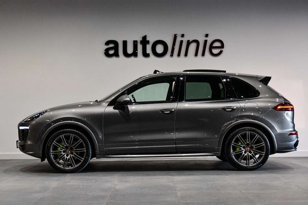 Porsche Cayenne S E-Hybrid 306 kW image number 5