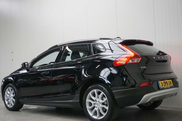 Volvo V40 Cross Country D2 85 kW image number 17