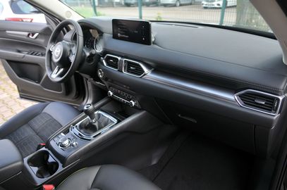 Car image 23