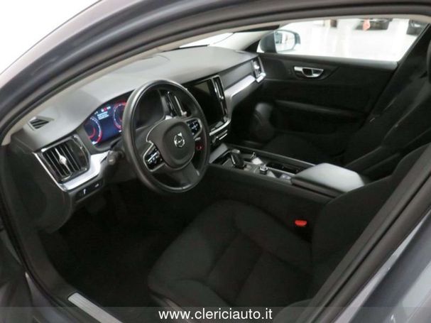 Volvo V60 B4 Momentum 145 kW image number 7