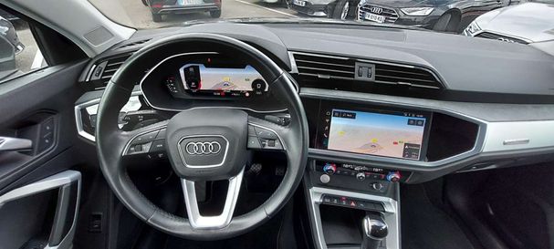 Audi Q3 35 TFSI S tronic 110 kW image number 11