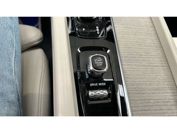 Car image 36