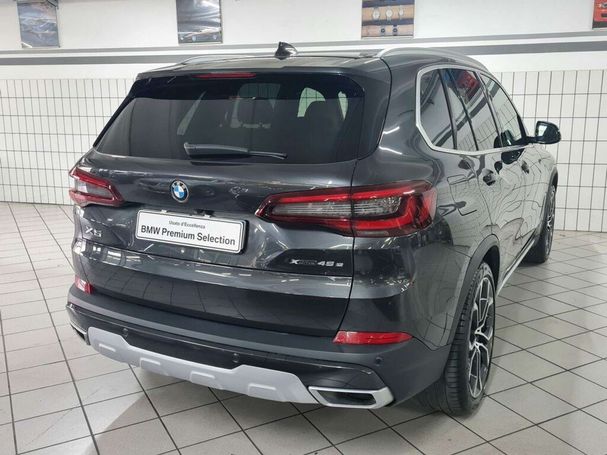 BMW X5 45e xDrive 290 kW image number 2