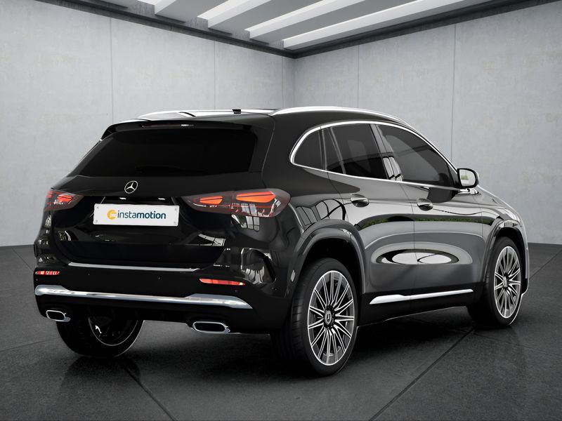 Mercedes-Benz GLA 220