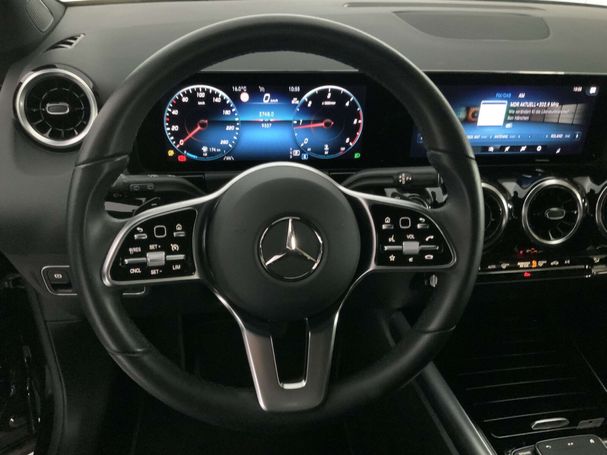 Mercedes-Benz GLA 180 d 85 kW image number 12