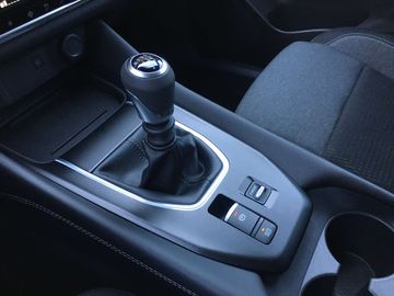 Car image 33