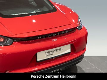 Car image 28