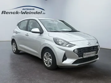 Car image 3