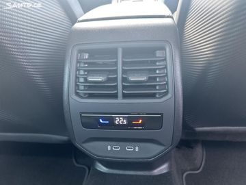 Car image 41