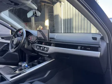 Car image 33