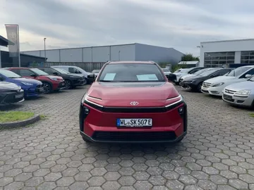 Car image 2