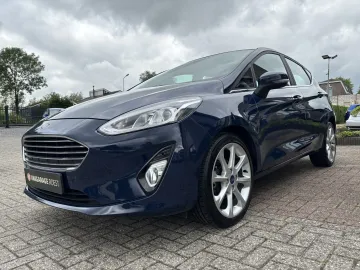 Car image 32