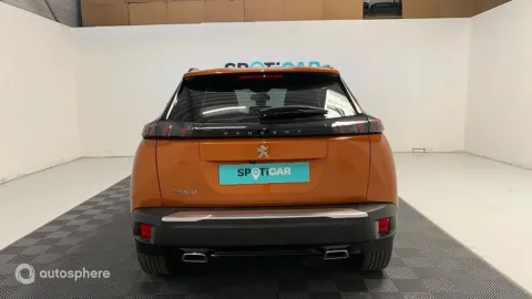 Car image 5