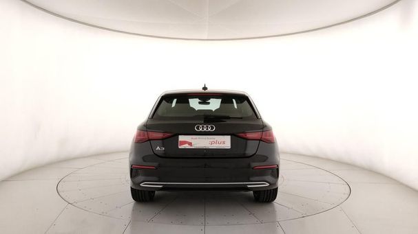 Audi A3 40 TFSIe S tronic Business 150 kW image number 3