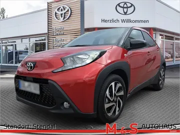 Car image 1