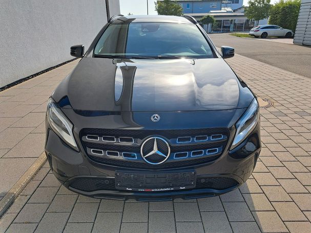 Mercedes-Benz GLA 180 90 kW image number 2