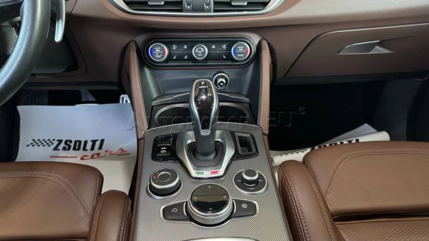 Alfa Romeo Stelvio 2.2 140 kW image number 16