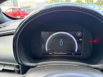 Car image 22