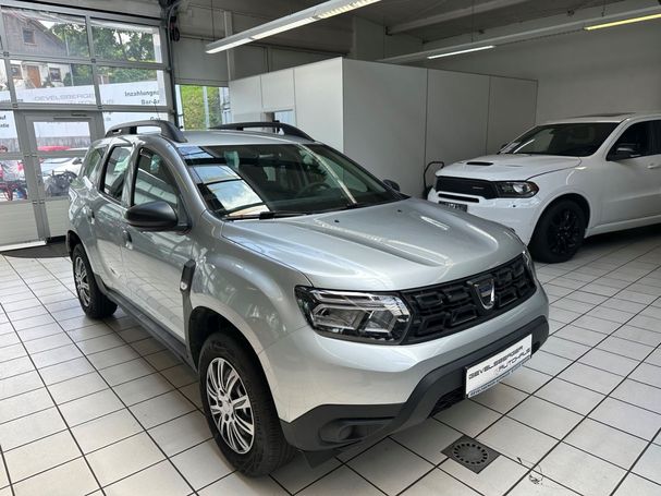 Dacia Duster TCe 100 LPG Essential 74 kW image number 2