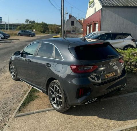 Kia Ceed 1.6 CRDi DCT 101 kW image number 3