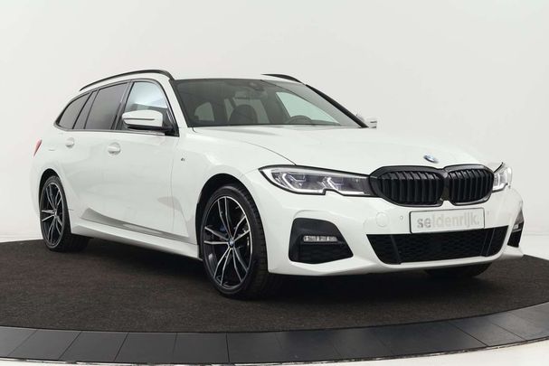 BMW 330e Touring M Sport xDrive 215 kW image number 33