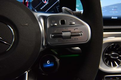 Car image 37