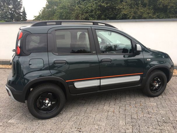 Fiat Panda 1.0 GSE Hybrid GARMIN 52 kW image number 11