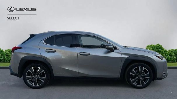 Lexus UX 135 kW image number 21