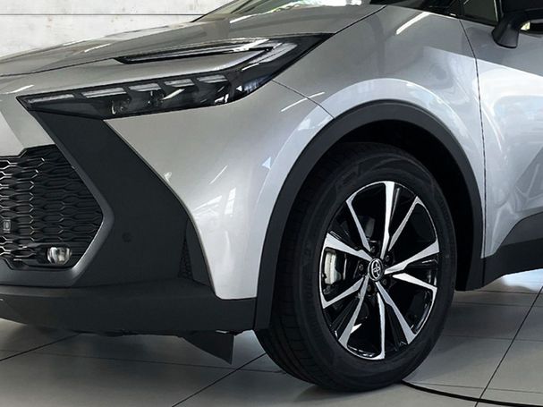 Toyota C-HR 2.0 Hybrid 145 kW image number 4