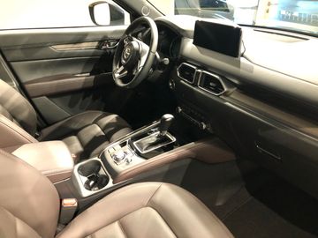 Car image 13