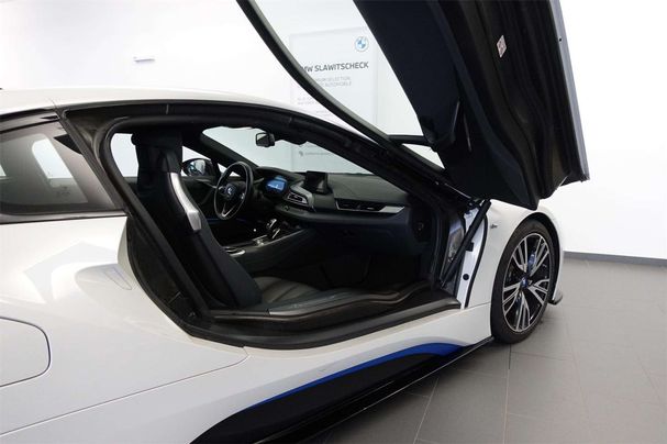 BMW i8 xDrive 170 kW image number 12