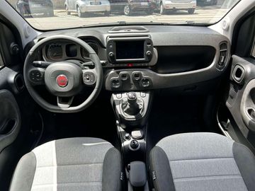 Car image 15