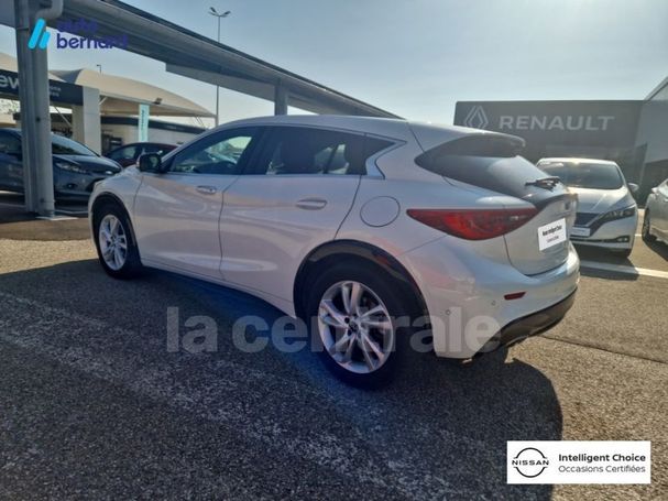 Infiniti Q30 1.6t DCT Premium 115 kW image number 4