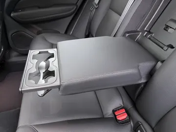Car image 41