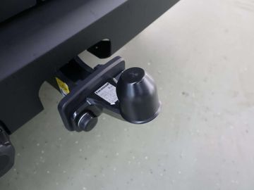 Car image 37