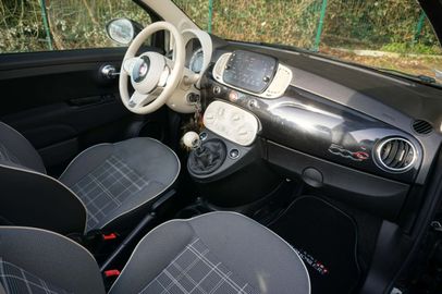 Car image 12