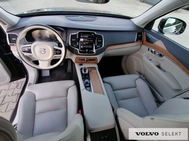 Volvo XC90 AWD 173 kW image number 12