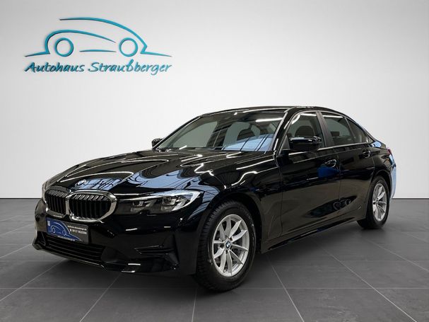 BMW 318i Advantage 115 kW image number 1