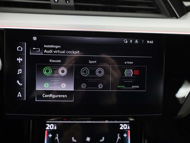 Audi Q8 50 e-tron 95 kWh 250 kW image number 22