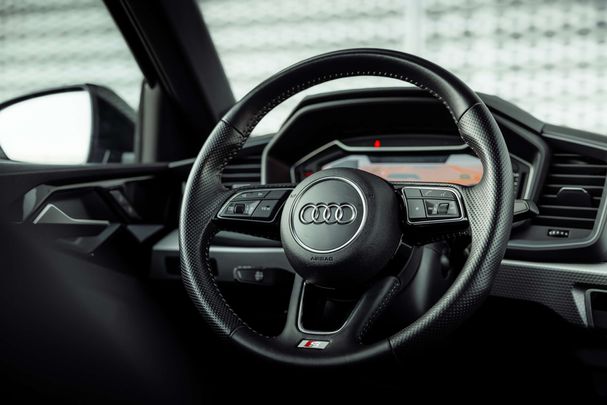 Audi A1 25 TFSI Sportback 70 kW image number 23