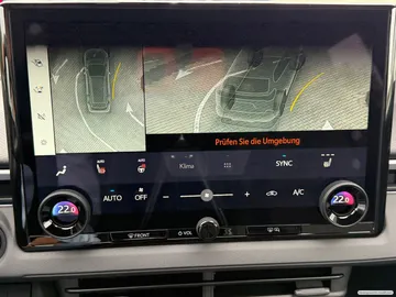 Car image 37