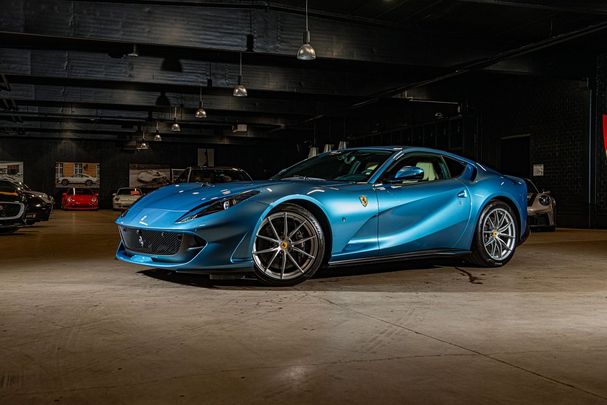 Ferrari 812 Superfast 588 kW image number 4