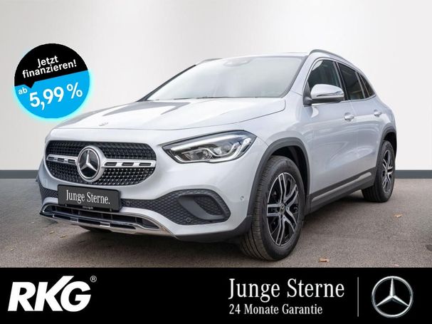 Mercedes-Benz GLA 180 100 kW image number 1