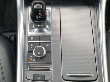 Car image 33