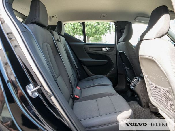 Volvo XC40 120 kW image number 30