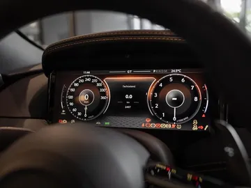 Car image 31