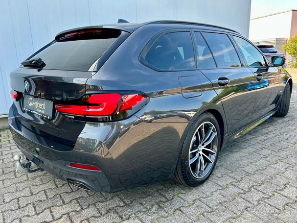 BMW 520d Touring xDrive 140 kW image number 9