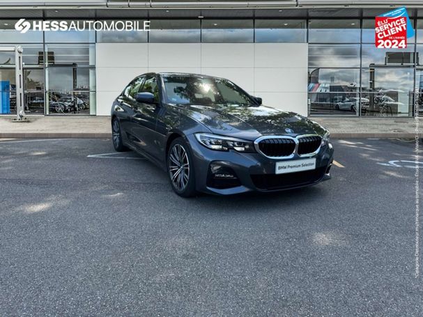 BMW 320i M Sport 137 kW image number 2